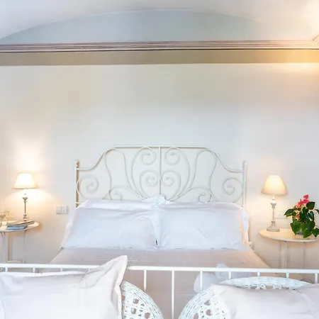 Borgo Alfieri - Elegant With Stunning View