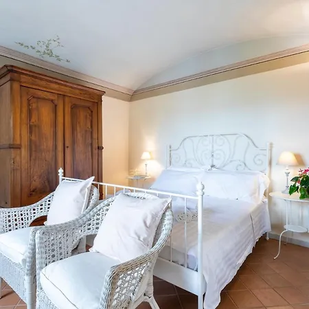 Borgo Alfieri - Elegant With Stunning View